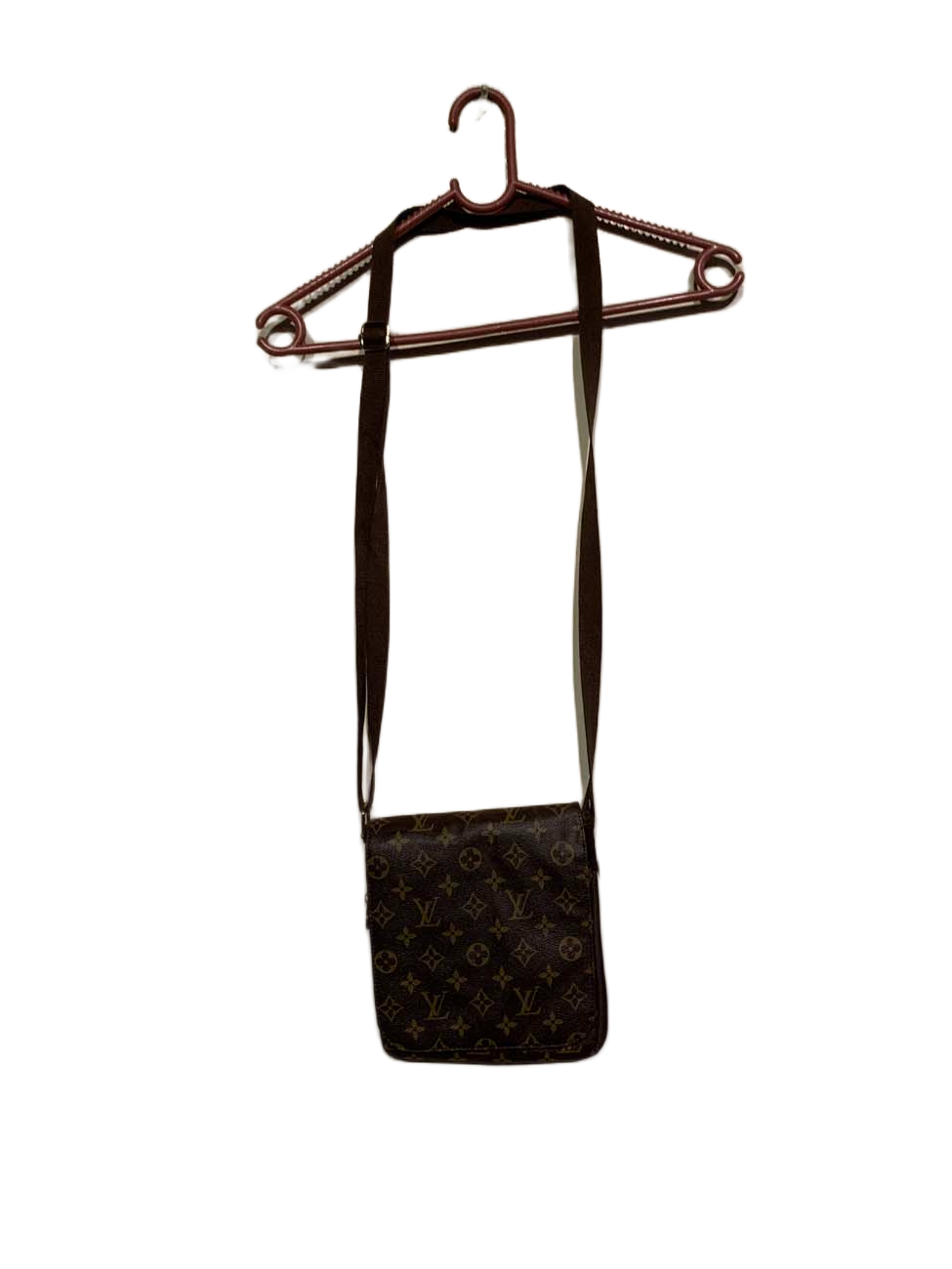 BG-243 ( Brand: LV )