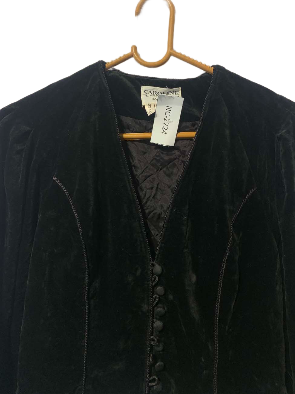 NC-2724 ( Brand: CAROLINE )