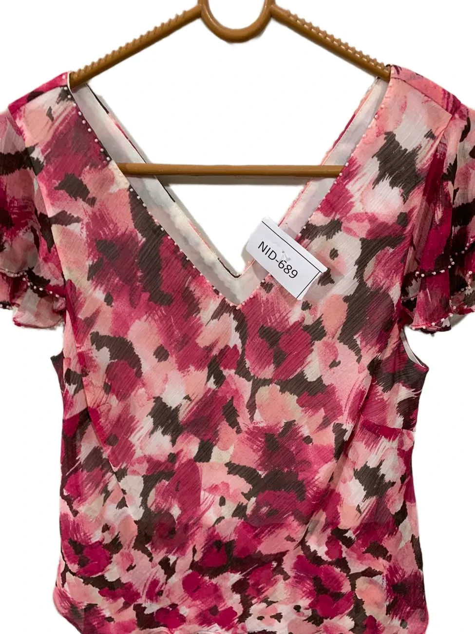 NID-689 ( Brand: CC PETITE )