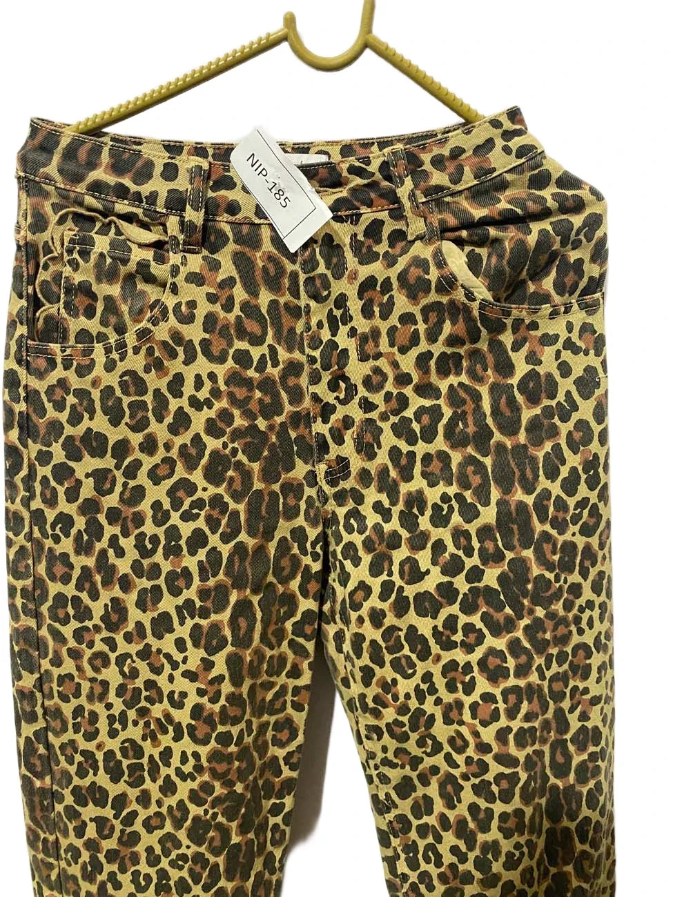 NIP-185 ( Brand: NEVER PULLY DRESSED )