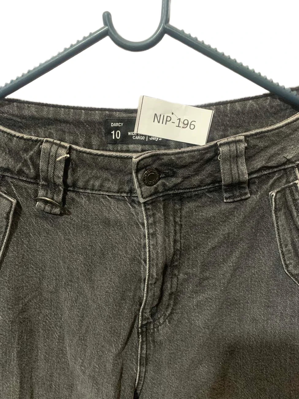 NIP-196 ( Brand: JAY JAYS )