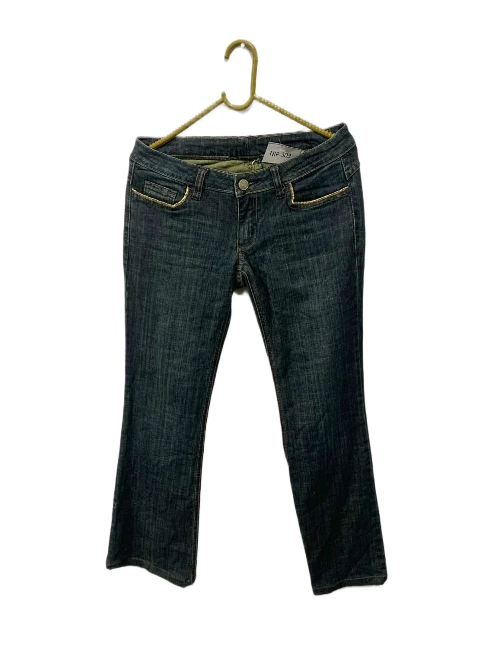 NIP-303 ( Brand: GUESS )