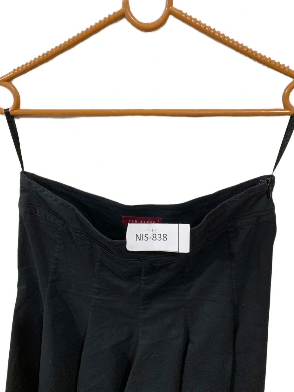 NIS-838 ( Brand: TED BAKER )