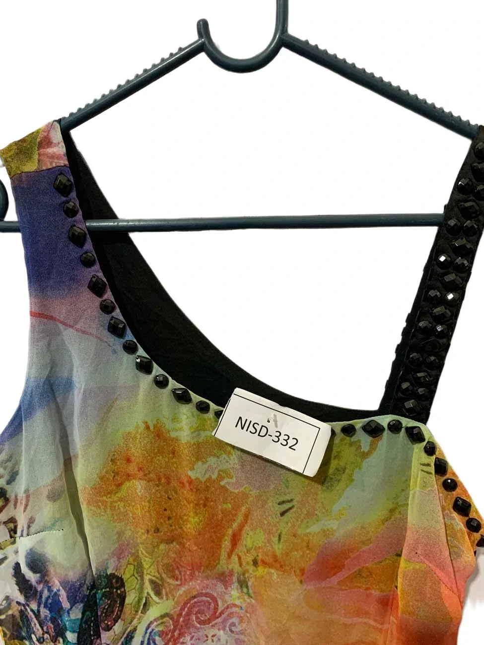 NISD-332 ( Brand: PERSON ELLE )