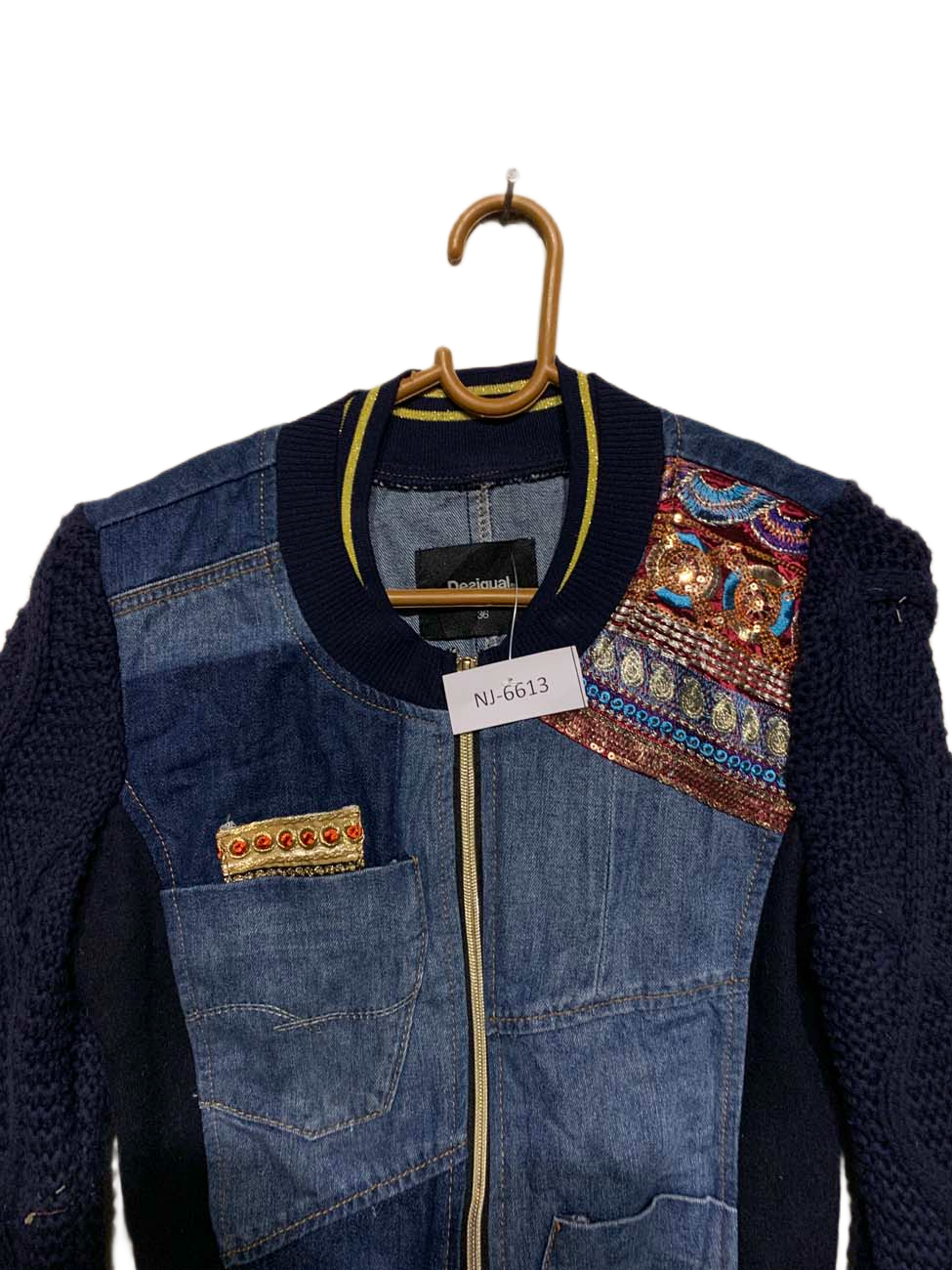 NJ-6613 ( Brand: DESIGUAL )