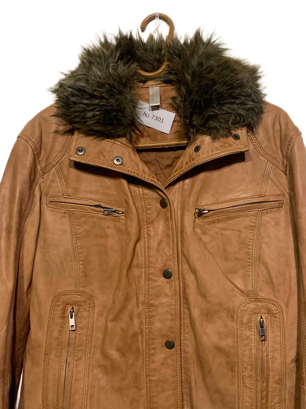 NJ-7301 ( Brand: FAVOURITES )