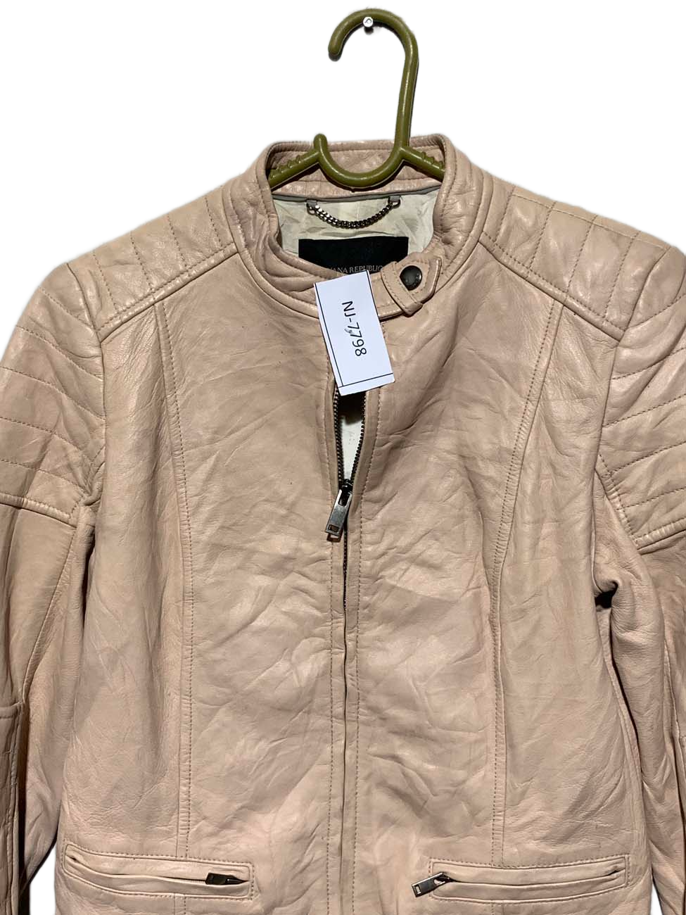 NJ-7798 ( Brand: BANANA REPUBLIC )