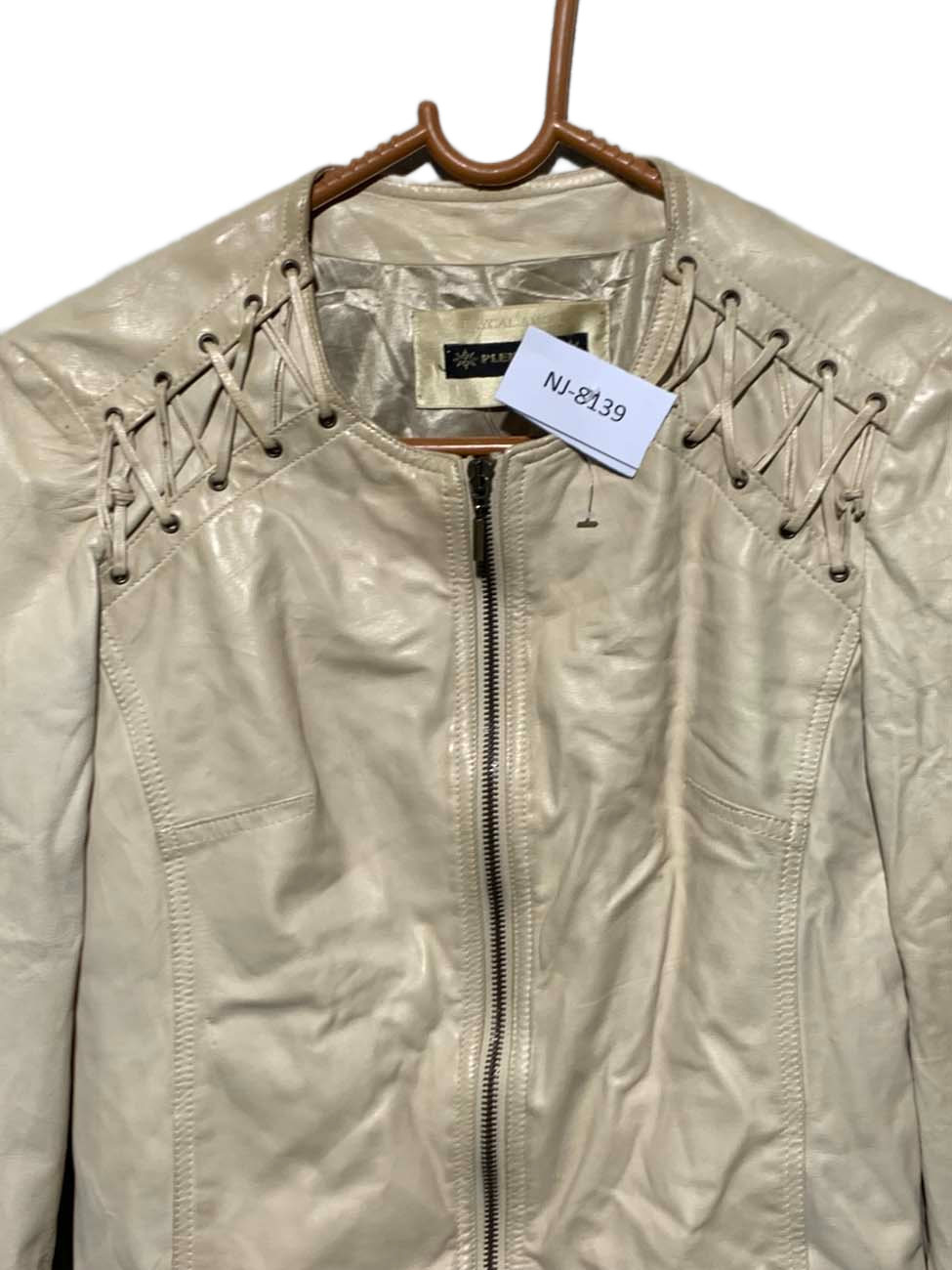NJ-8139 ( Brand: PLEIN SUD )