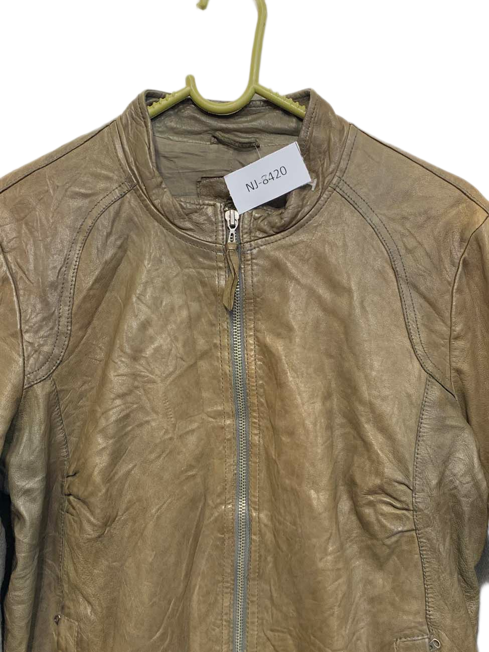 NJ-8420 ( Brand: GAP )