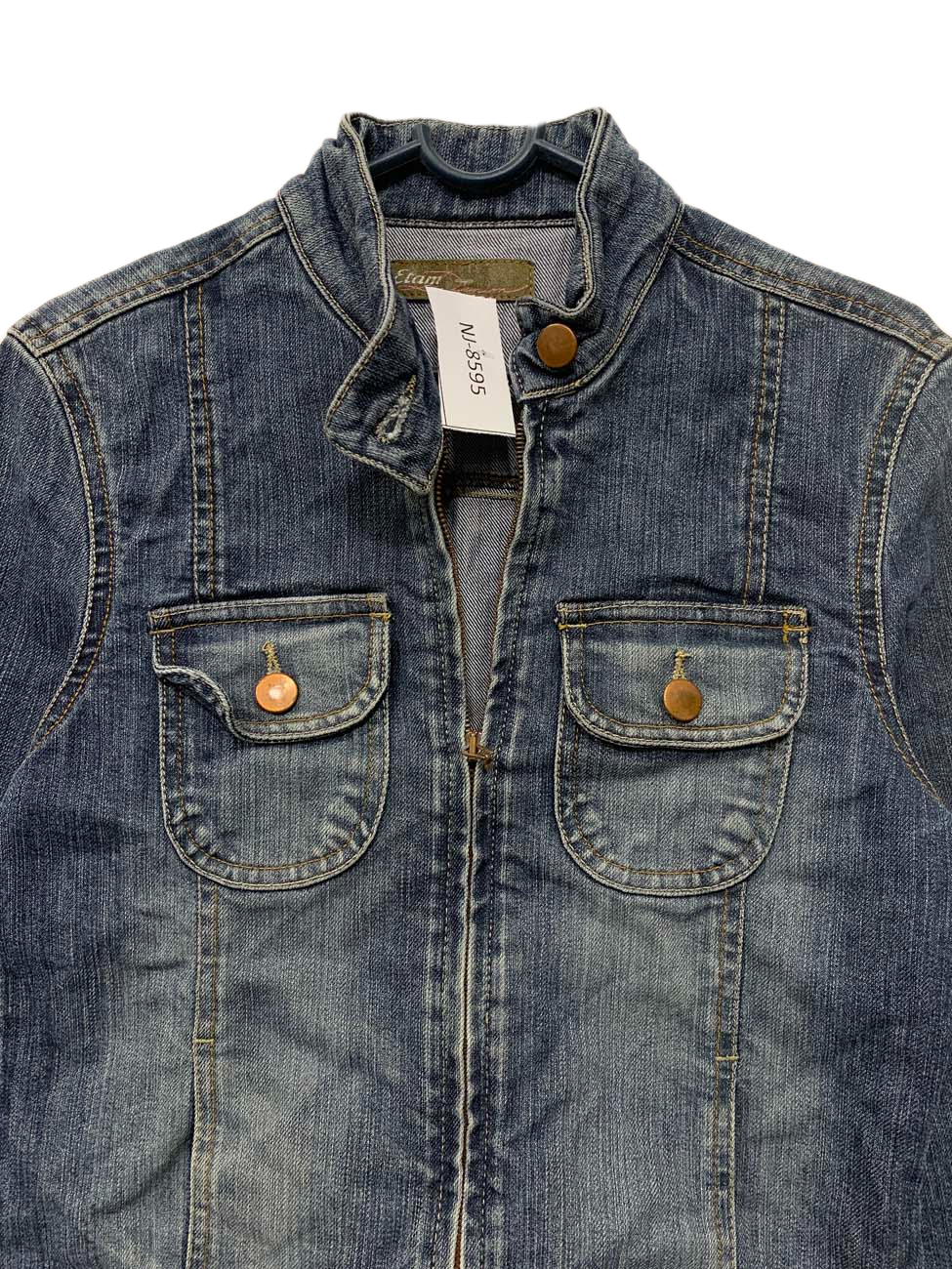 NJ-8595 ( Brand:  ETAM )