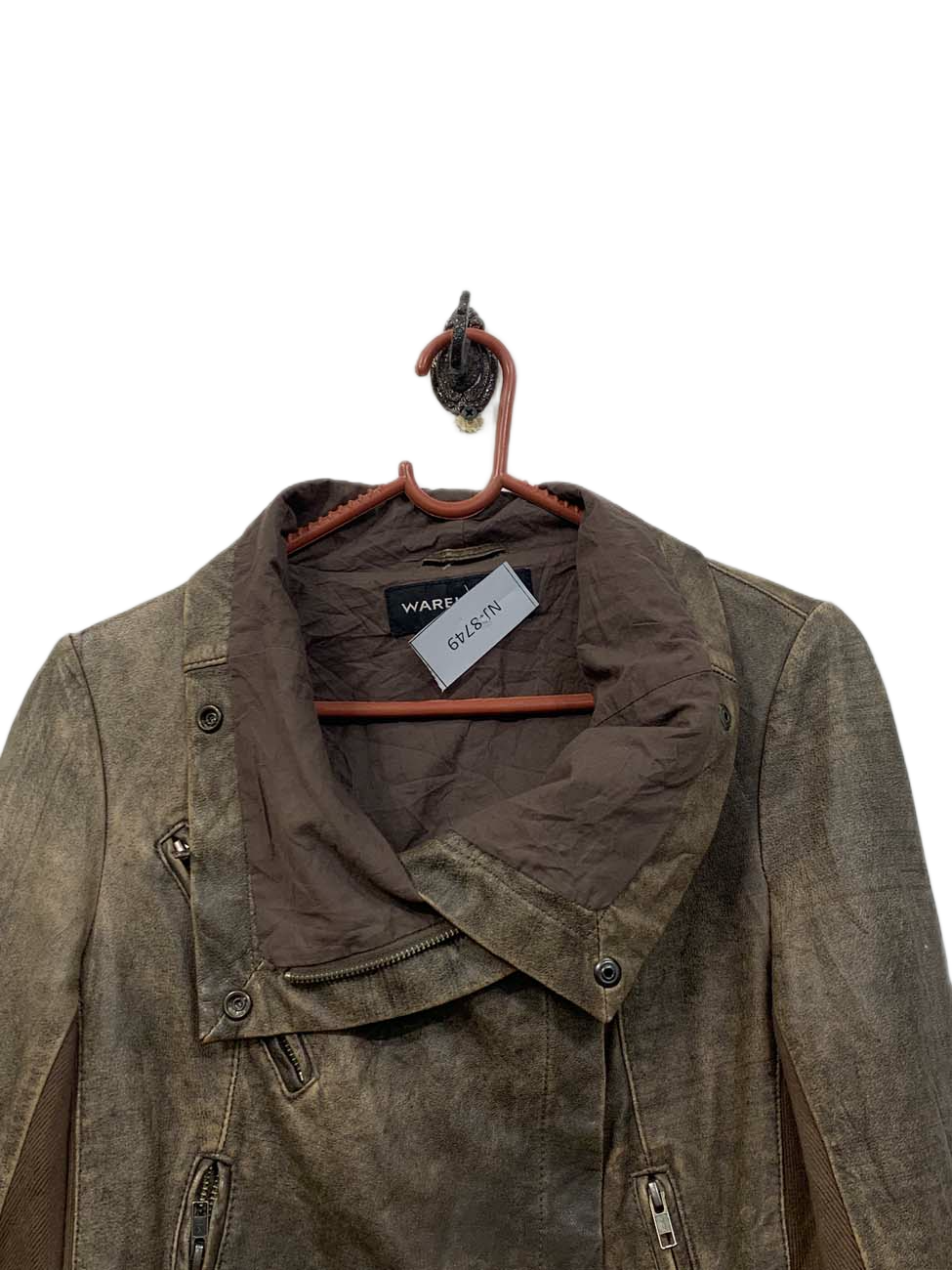 NJ-8749 ( Brand: WAREHOUSE )