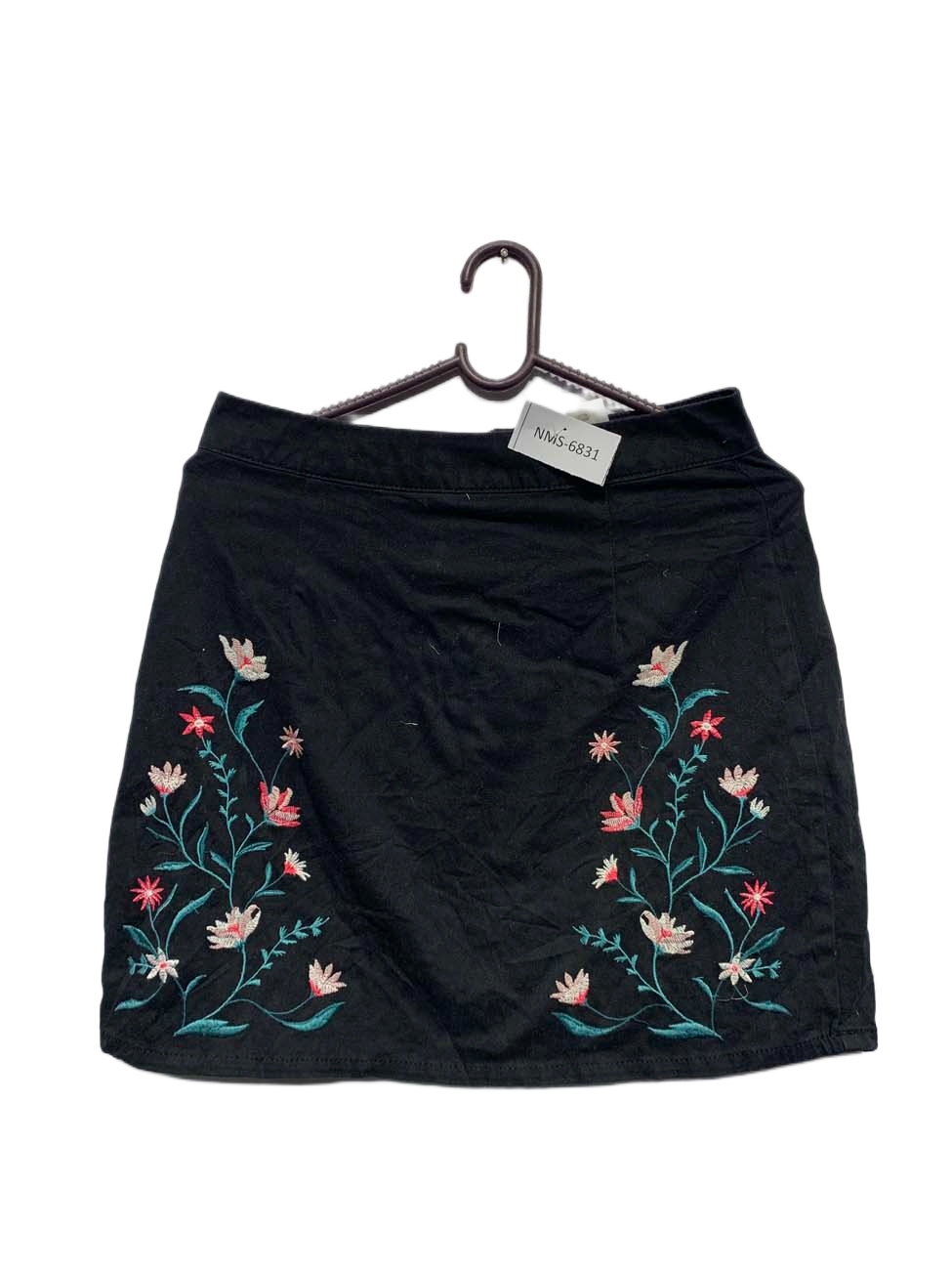 NMS-6831 ( Brand: CLOTHING )