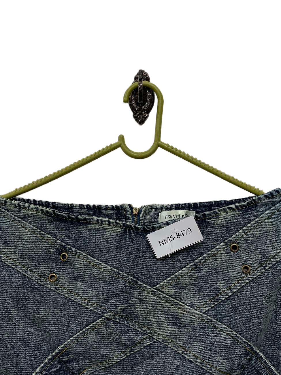 NMS-8479 ( Brand: FRENCH KISS )