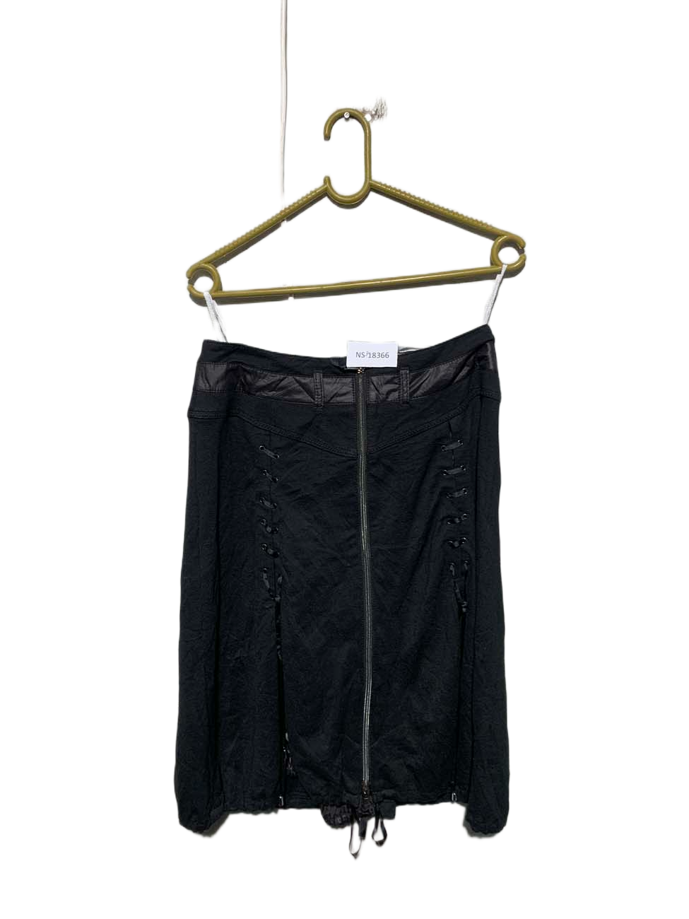 NS-18366 ( Brand: TUZZI )