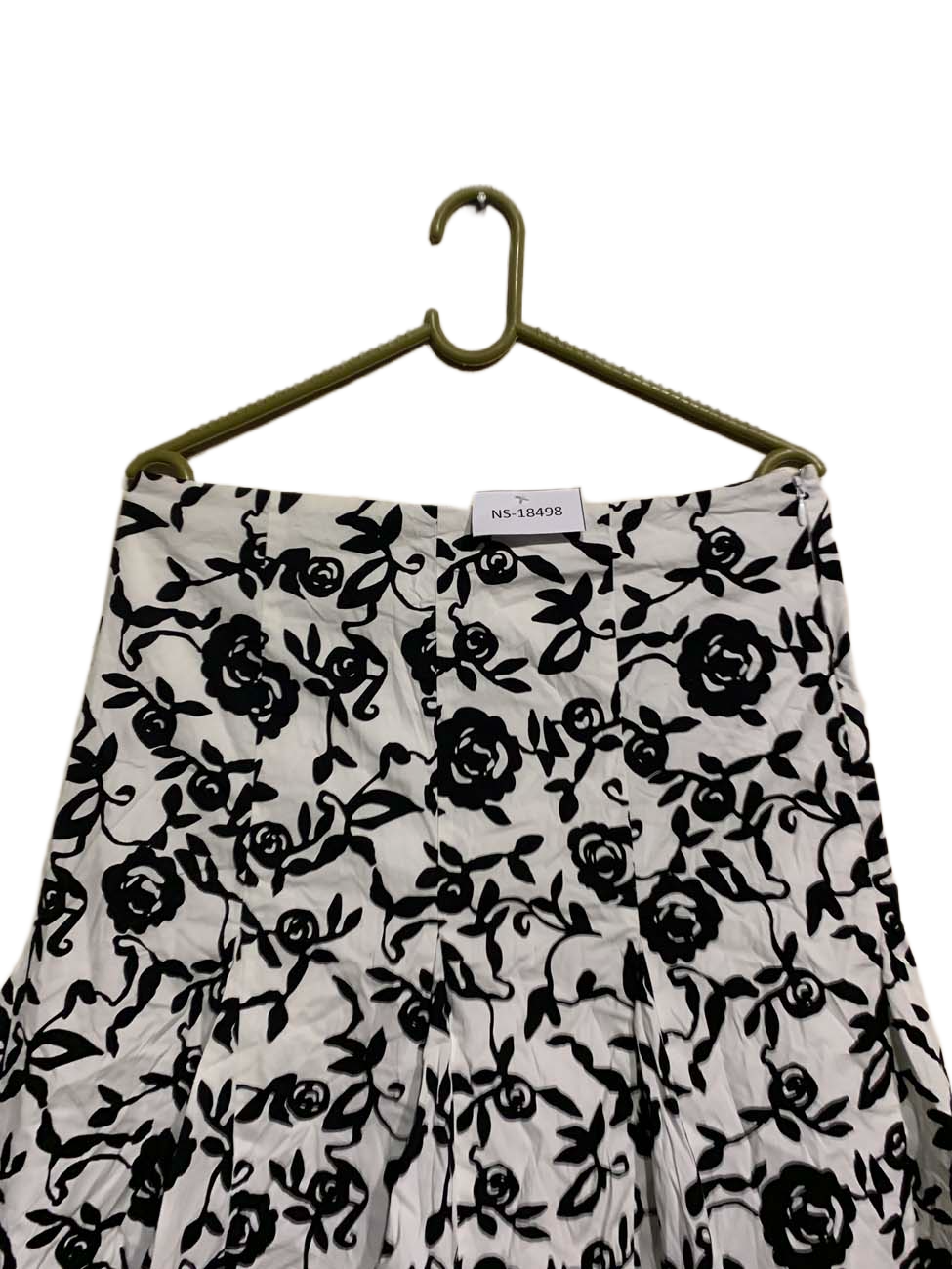 NS-18498 ( Brand:  WHITE BLACK )