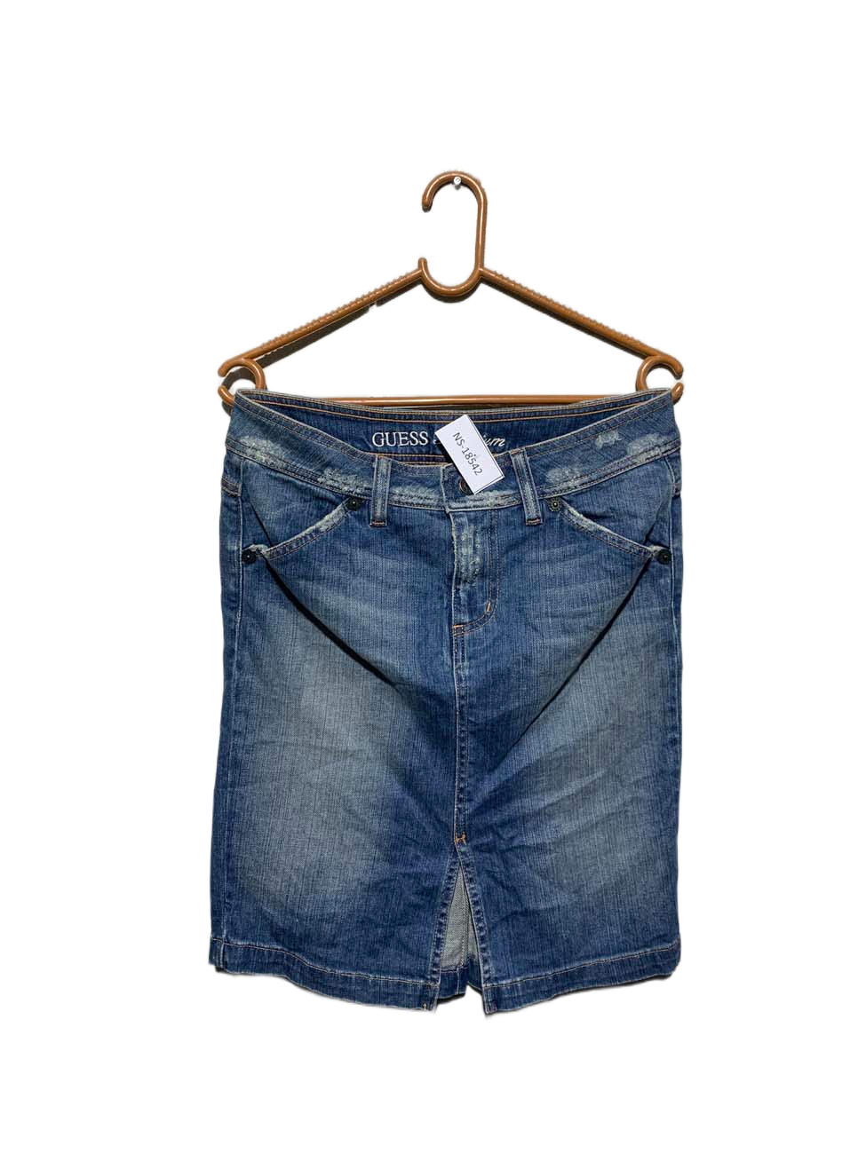 NS-18542 ( Brand: GUESS )