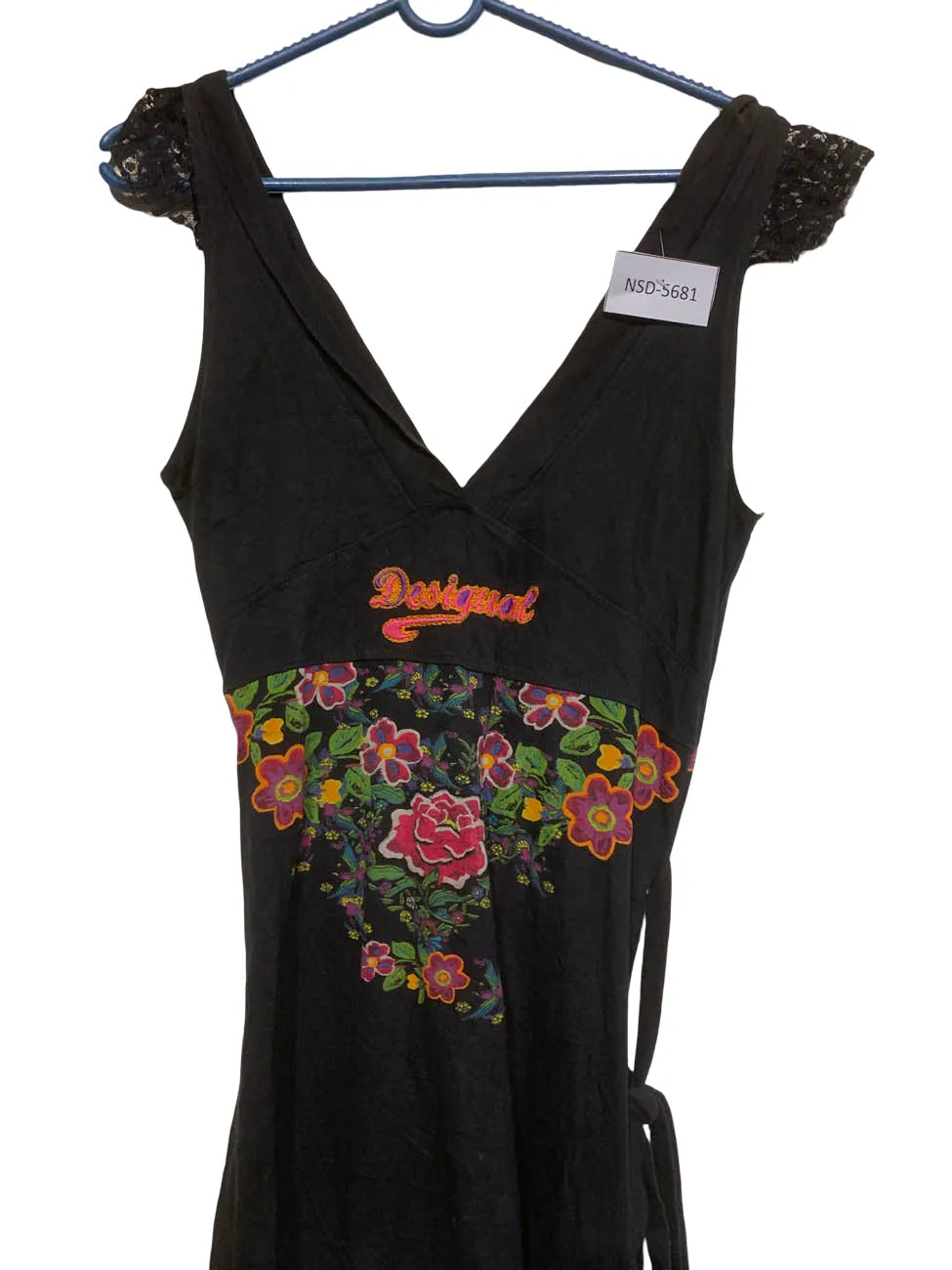 NSD-5681 ( Brand: DESIGUAL )