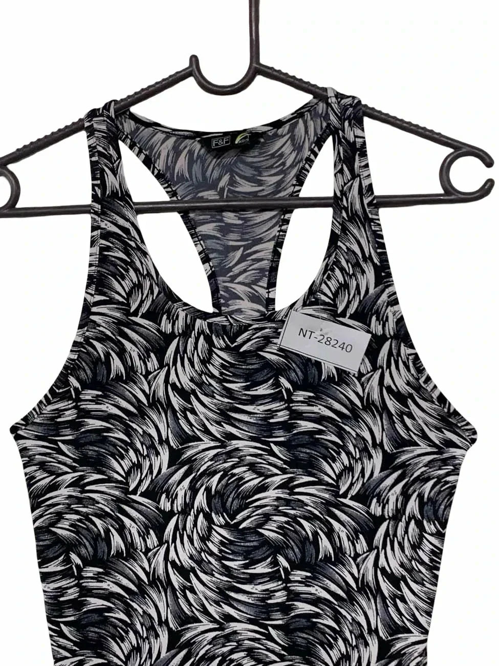 NT-28240 ( Brand: F&F )