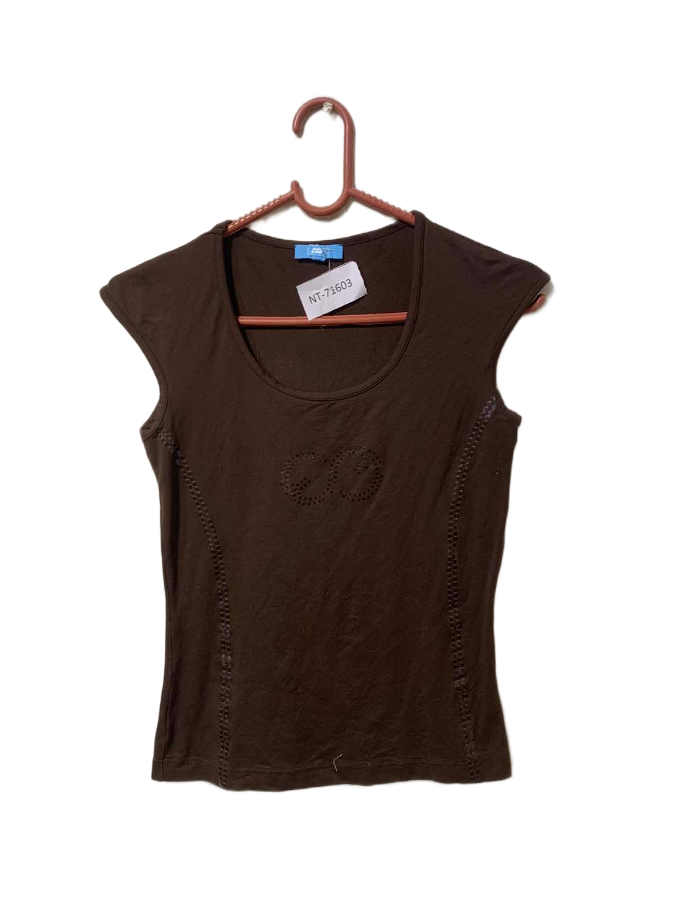 NT-71603 ( Brand: ESCADA SPORT )