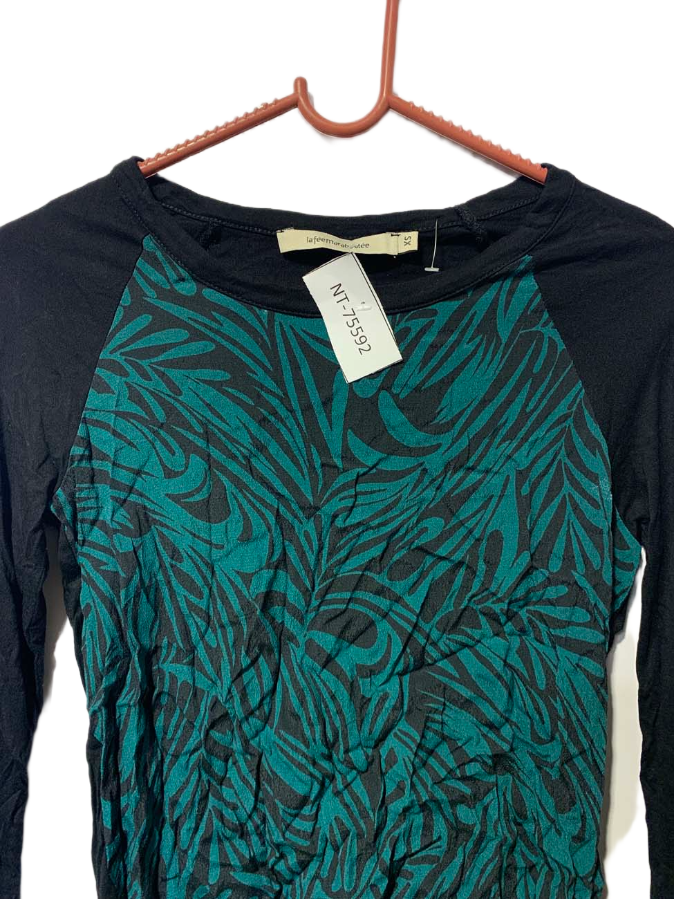 NT-75592 ( Brand:  LA FEE MARABOUTEE )