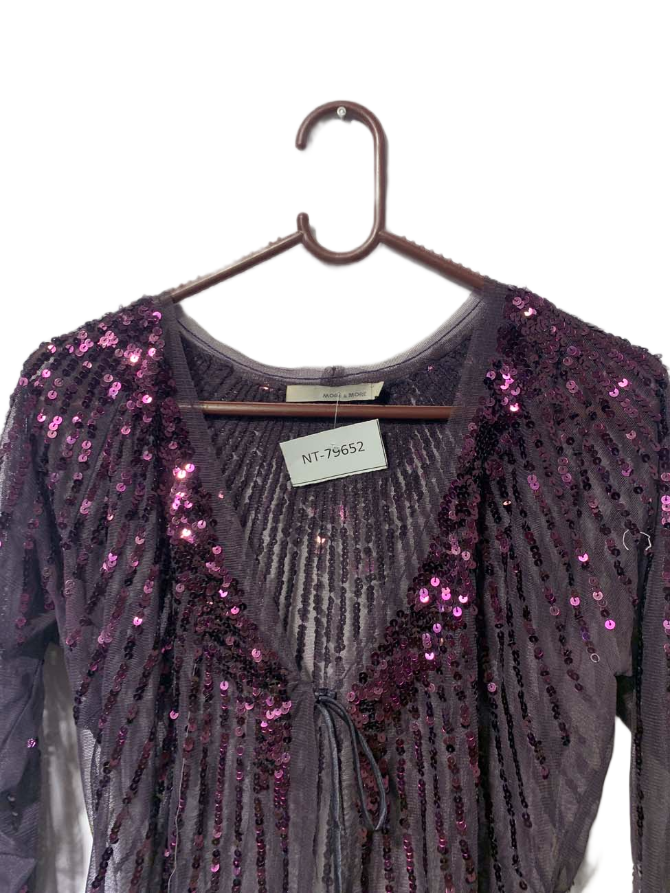 NT-79652 ( Brand:  MORE & MORE )