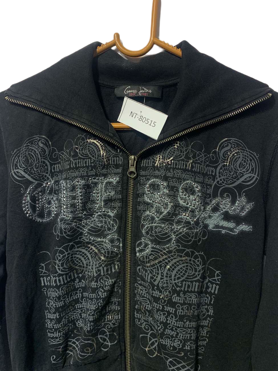NT-80515 ( Brand:  GUESS )