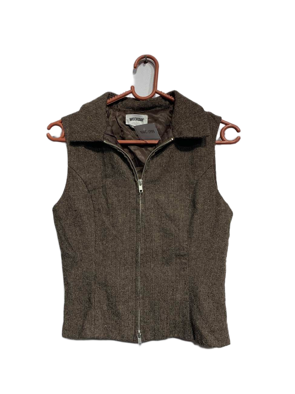 NWC-1999 ( Brand: WEEK DAY )