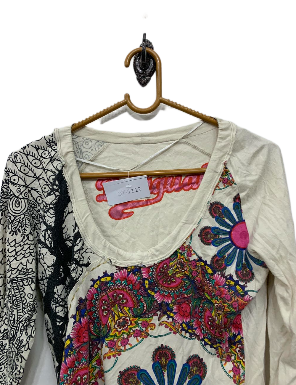 OT-1112 ( Brand: DESIGUAL )