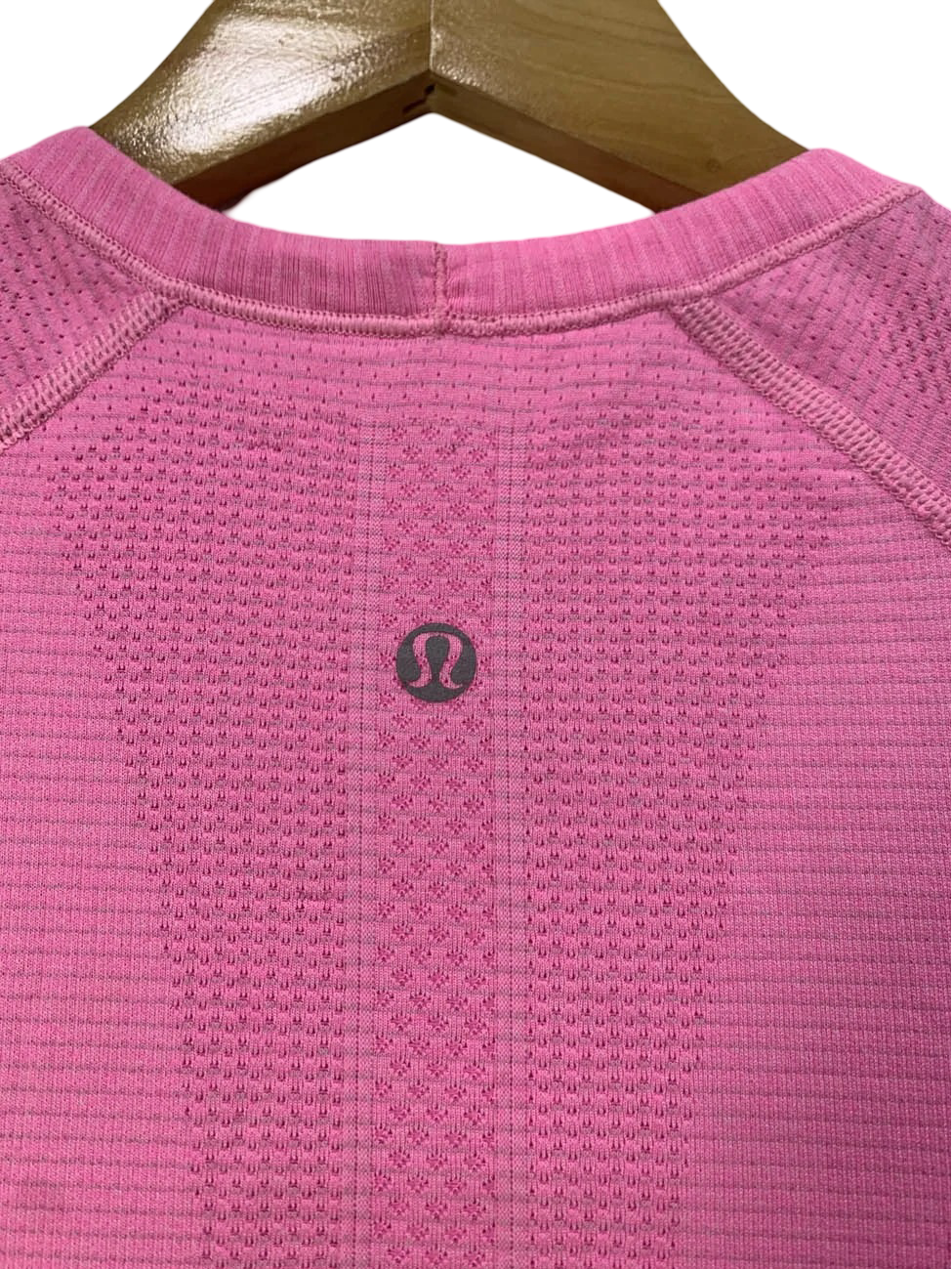 RXLU-0935 ( Brand: LULU LEMON )