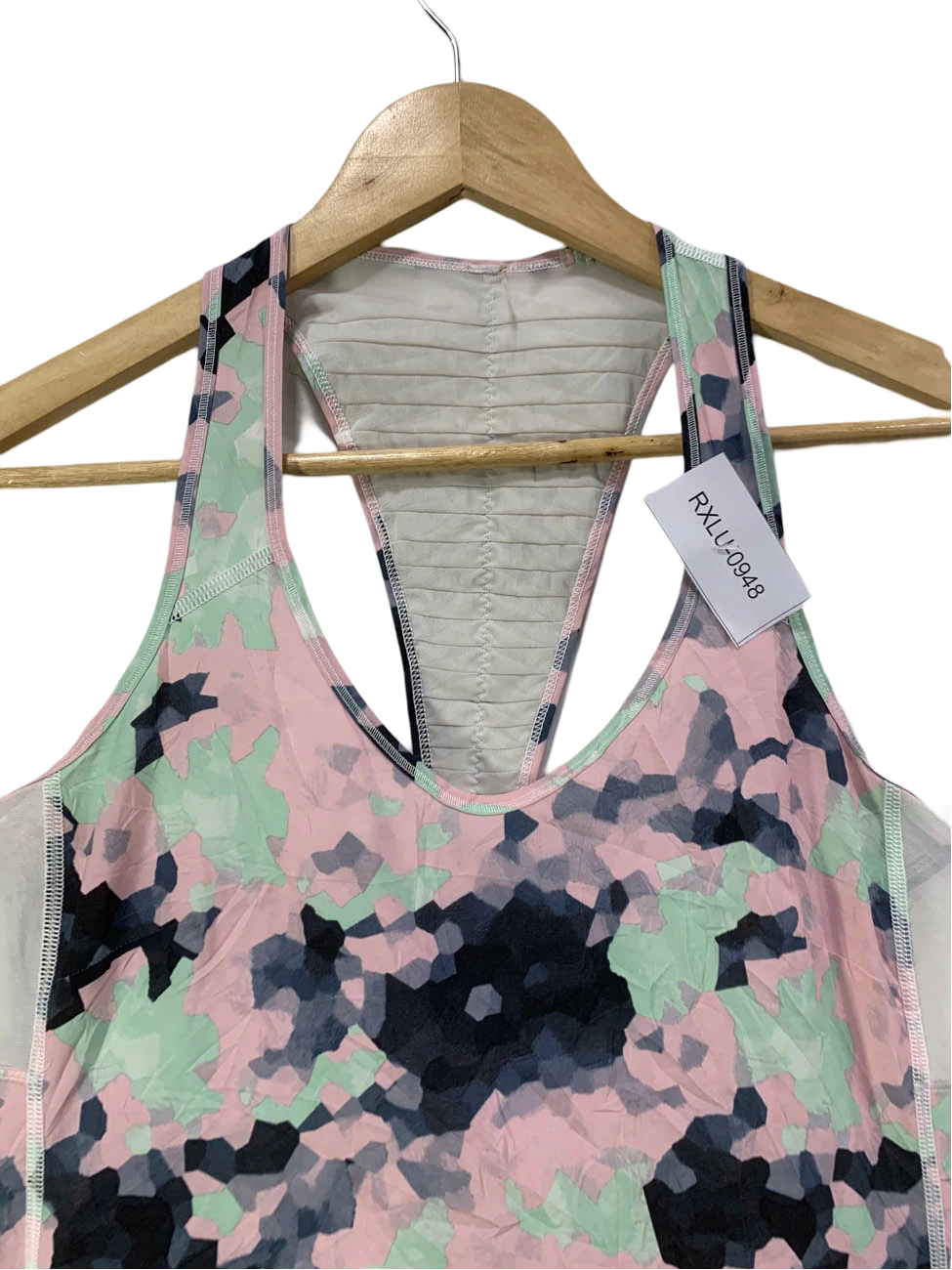 RXLU-0948 ( Brand: LULU LEMON )