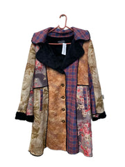 UNAC-448 ( Brand: SACRED THREADS )
