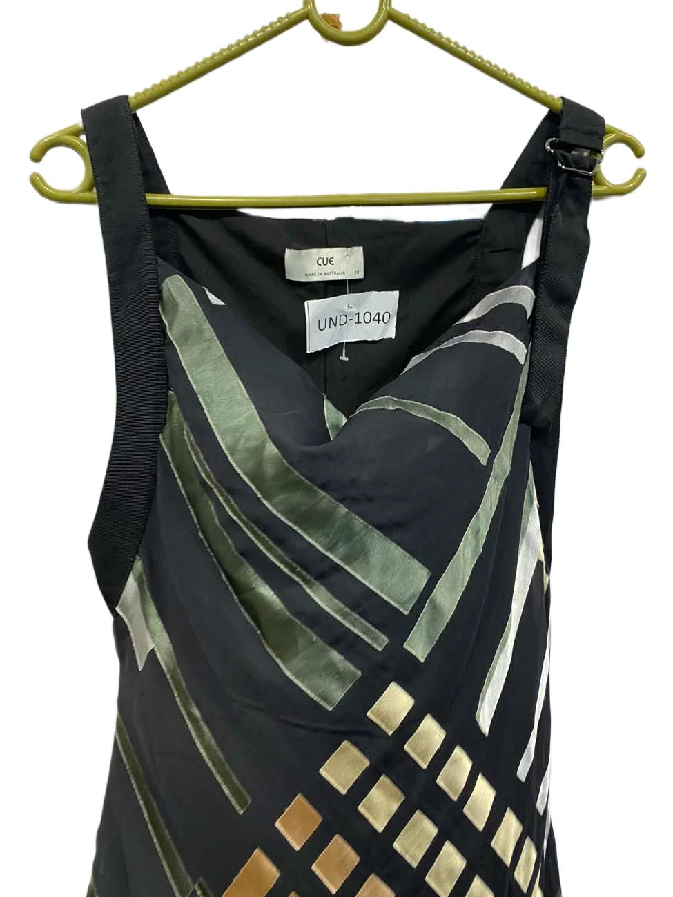 UND-1040 ( Brand: CUE )