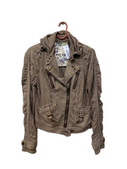 UNJ-900 ( Brand: GUESS )