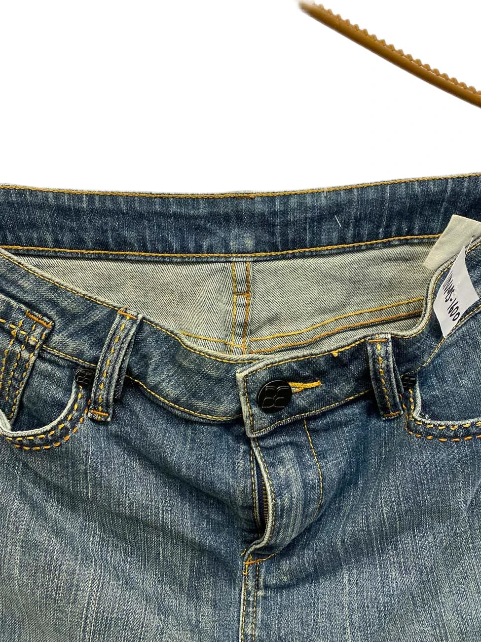 UNMS-1600 ( Brand: BCBG MAXAZRIA )