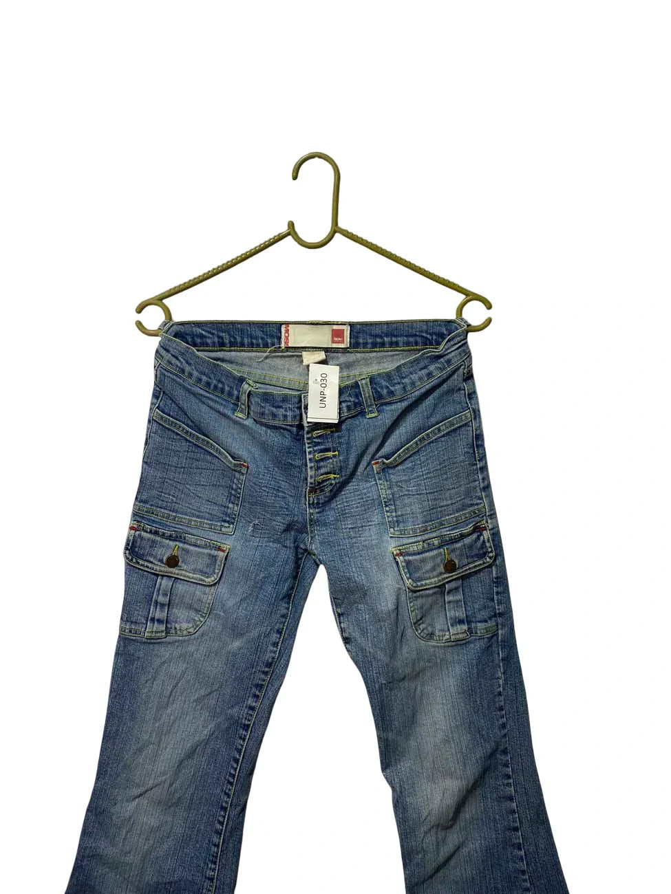 UNP-030 ( Brand: MOSS )