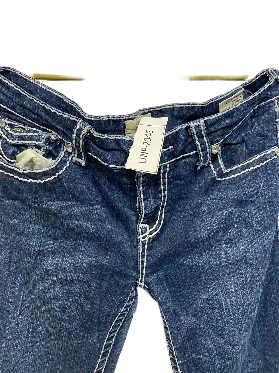 UNP-2046 ( Brand: LA IDOL )