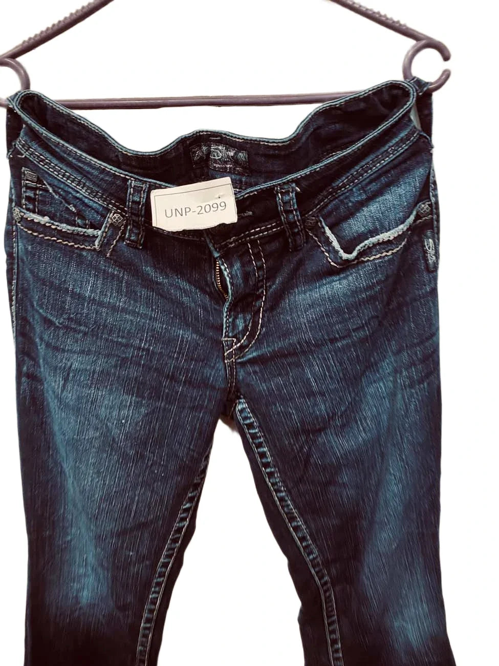 UNP-2099 ( Brand: SILVER JEANS )