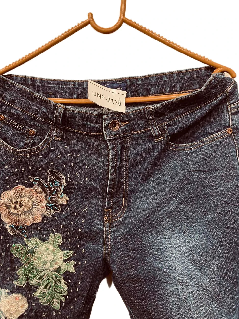 UNP-2179 ( Brand: YONI JAY )