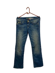 UNP-2556 ( Brand: GUESS JEANS )