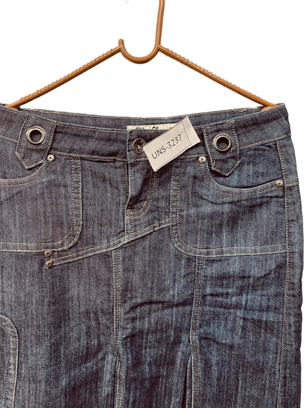 UNS-3237 ( Brand: MISS NEWS )