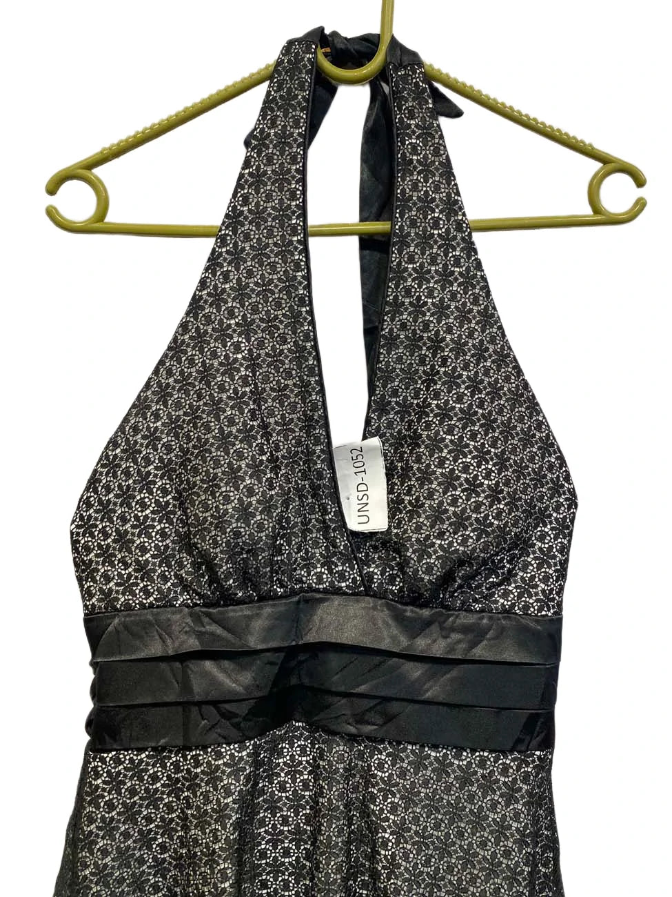 UNSD-1052 ( Brand: LE CHATEAU )