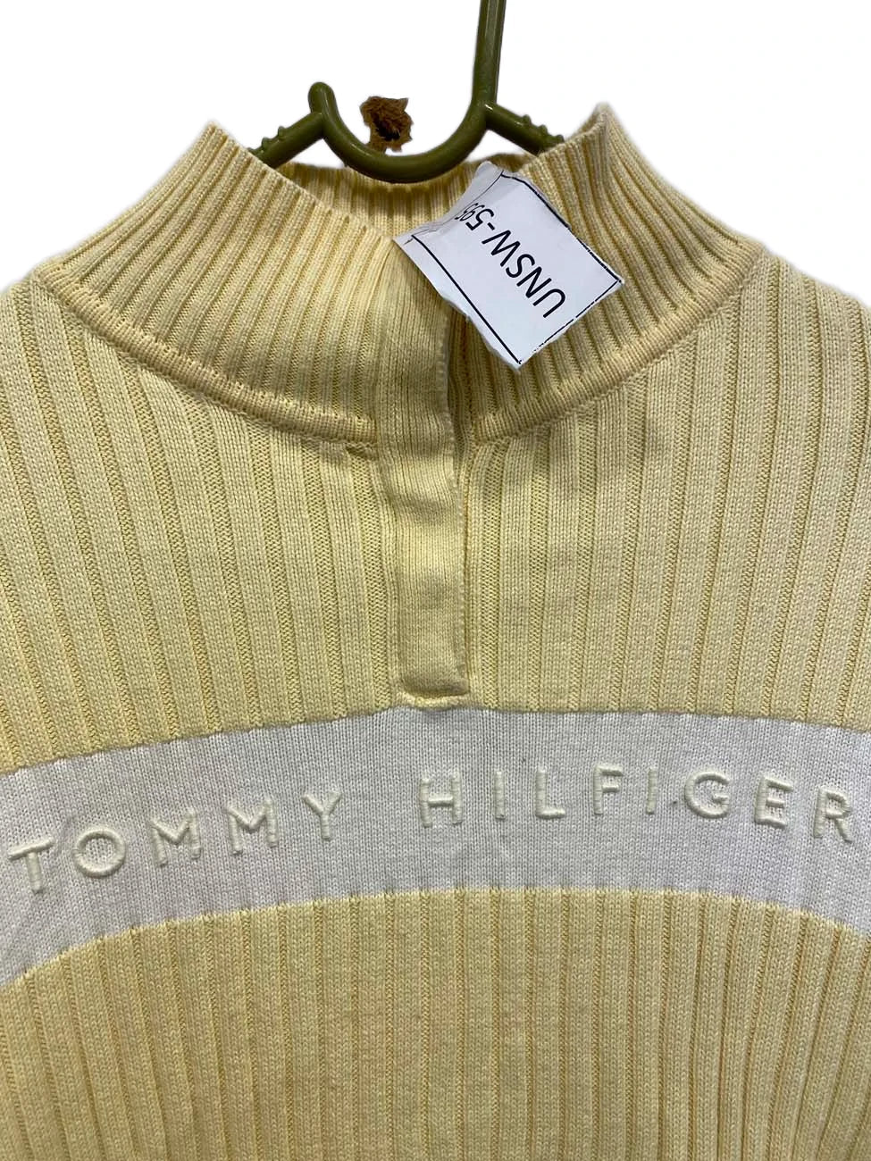 UNSW-595 ( Brand: TOMMY HILFIGER )