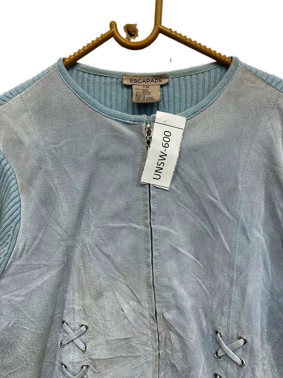 UNSW-600 ( Brand: ESCAPADE )