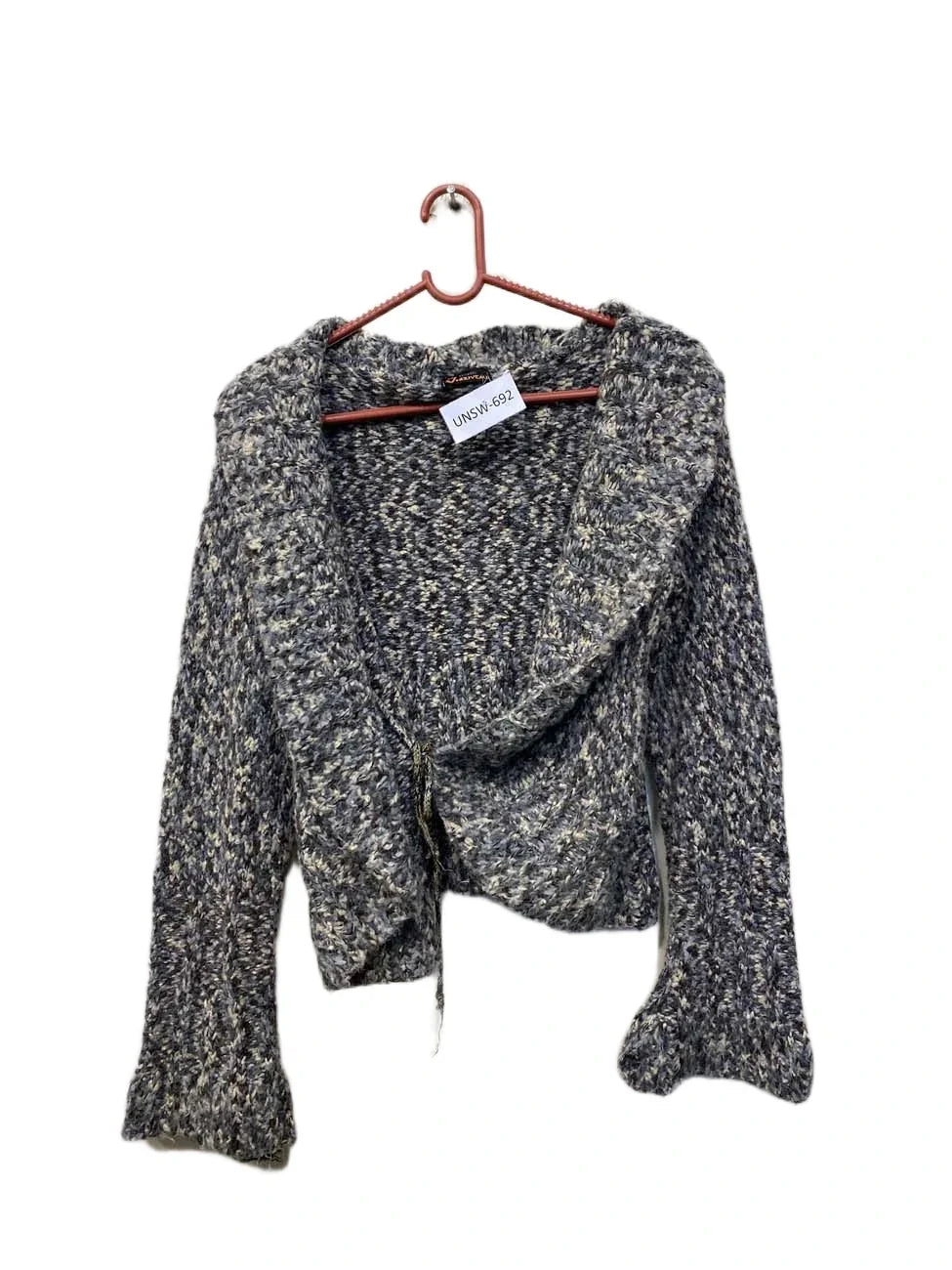 UNSW-692 ( Brand: NOUVEAU )