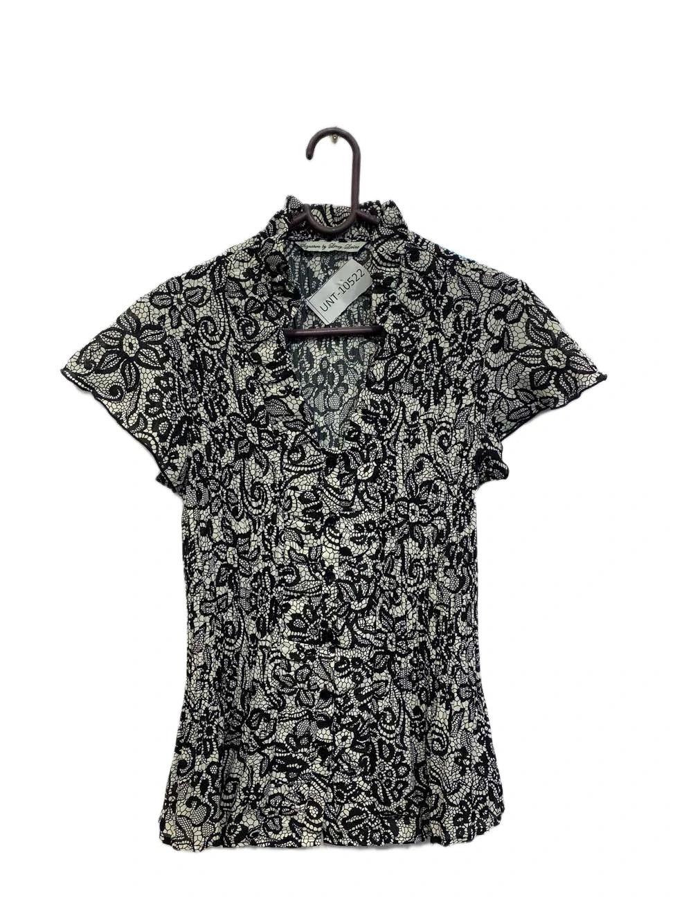 UNT-10522 ( Brand: SIGNATURE BY LARRY LEVINE )