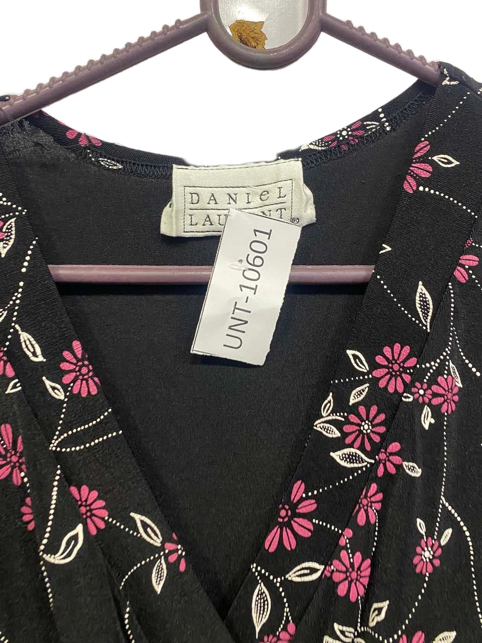 UNT-10601 ( Brand: DANIEL LAURENT )