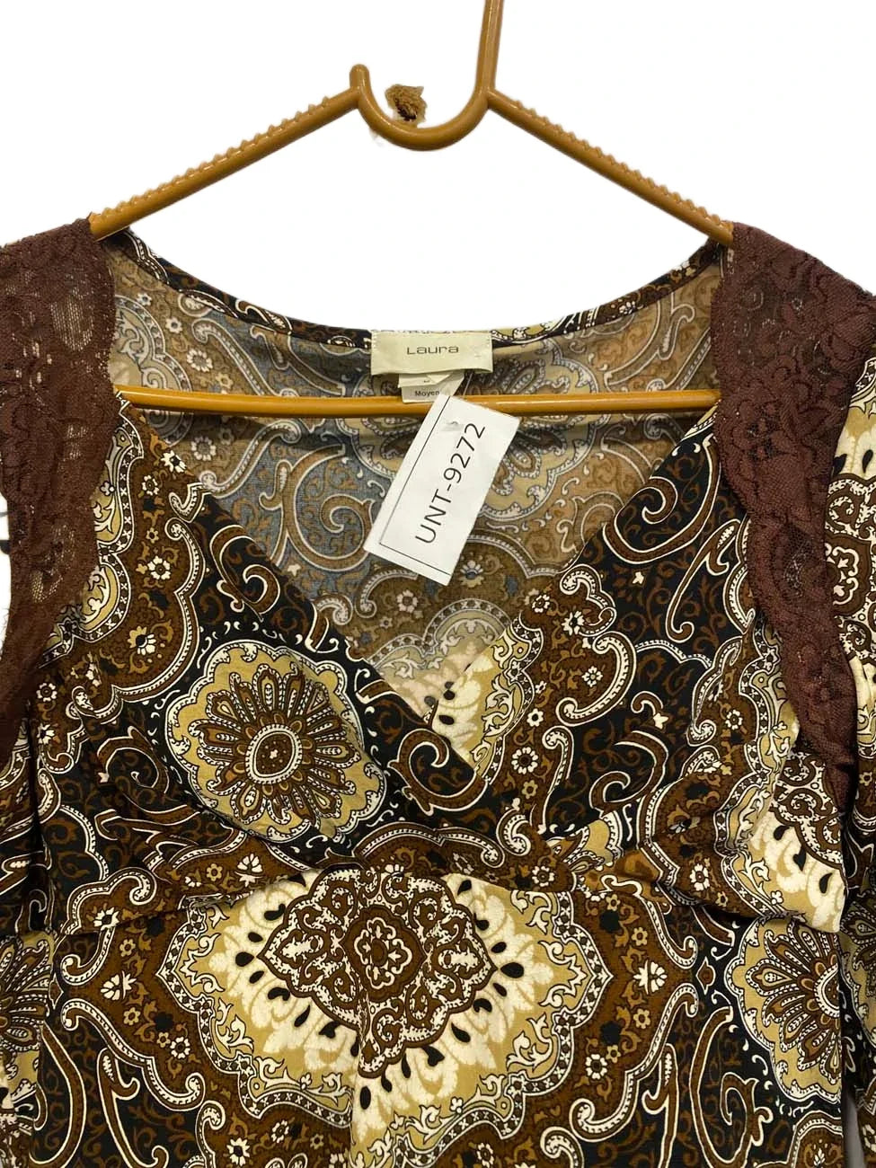 UNT-9272 ( Brand: LAURA )