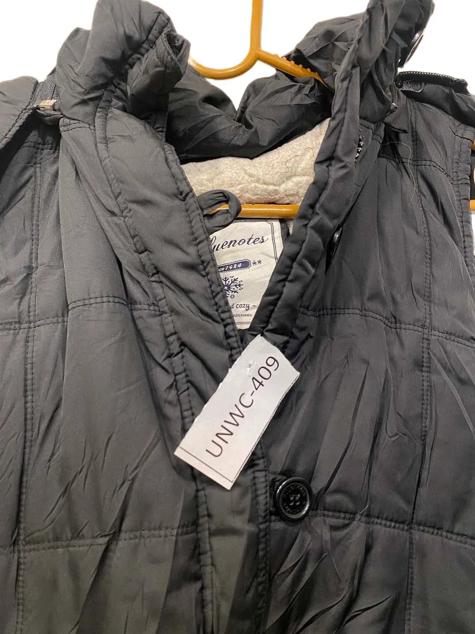 UNWC-409 ( Brand: BLUENOTES )