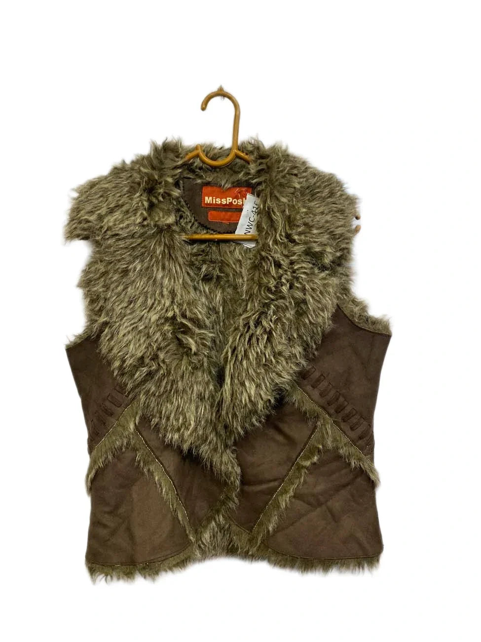 UNWC-416 ( Brand: MISS POSH )