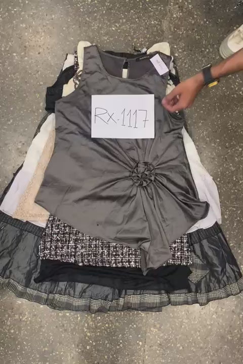 Load video: RX-B- 1117 - ELEVALED ESSENTIALS TOPS Bundle - 10 Pieces